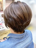 アルファ インタラクティブ エム フラワー(ALUFA interactive.M Flower)&nbsp;20代30代40代大人3Dカラー前下がりショート立体感小顔透け感