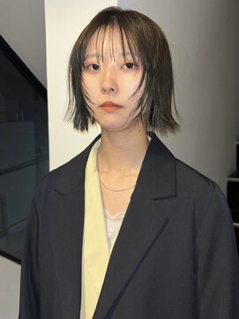 ドロップ(drop) 秋冬イメチェン/レイヤーボブ/顔周りレイヤー/ブルージュ/黒髪