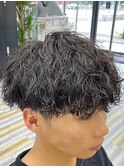 波巻きパーマで作るトレンドヘア
