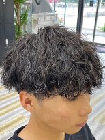 アフューズバイストゥー(Vfuse by StueW) 波巻きパーマで作るトレンドヘア