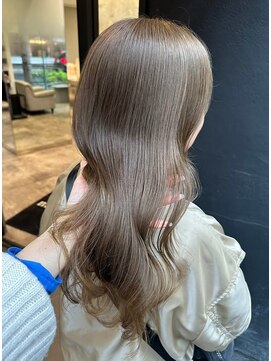 ヲタク(wotaku.) グレージュカラー透明感カラーくすみカラーブリーチなしカラー