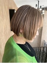 ゲイン(Gain)&nbsp;大人女性に人気なボブ×白髪ぼかし/ハイライト/ケアブリーチ