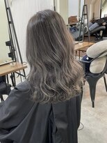 エイル 江坂(Eir)&nbsp;【ハイライト】【トリートメント】【白髪ぼかし】【リタッチ】