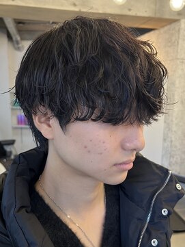 バイフィフス 原宿/表参道(by fifth) 原宿ゆるめシャドウパーマメンズマッシュウルフカット10代20代