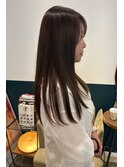 ナチュラルストレート×ツヤ感ロング