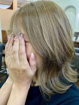 ビードットアール バーバーパパ レナセール(B.R Barber Papa.Renacer) ハイトーングレージュ