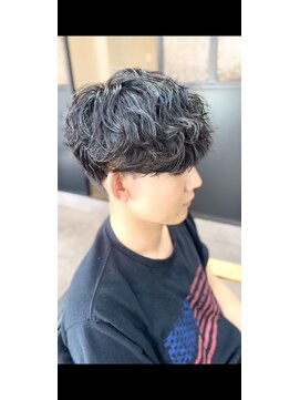 トッカ(tocca) シャドウパーマ/刈り上げマッシュ/無造作マッシュ/掛川