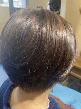 エニィワン(ANY ONE)の写真/【上品で自然な色味に仕上がる白髪染め】髪や頭皮をいたわりながら大人の魅力を引き出すサロン。