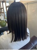 顔まわりレイヤー×くすみグリーンカラー