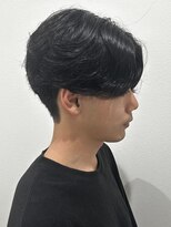 リオールバイニアウ(RE:ALL by Niau) メンズセンターパートパーマニュアンスパーマ波巻パーマ刈り上げ