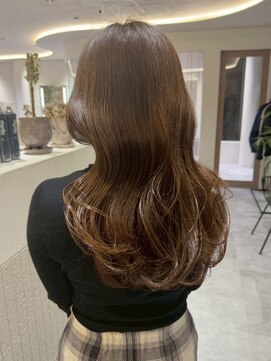 ビビバイベル(BiVi by BHEL) 桑名ロングレイヤーカットハッシュカット透明感カラー重めロング