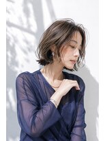 アッシュ 学芸大学店(Ash)&nbsp;ミディアムレイヤー/大人女性/グレーアッシュ/脱白髪染め
