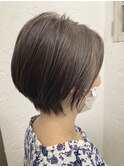 畠山雄大　ひし形ショートボブ　アッシュグリーンカラー