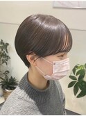 チョコレートブラウン×前下がりショート