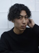 メリケンバーバーショップ フクオカ(MERICAN BARBERSHOP FUK)&nbsp;ハイライトマッシュパーマウルフアッシュブラック