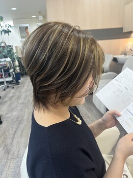 庵 ヘアー(hair) 20代30代40代定番ショートウルフ×ハイライト