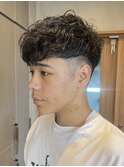スペインカール軽めスペインカール外国人風パーマフェードカット
