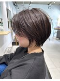 ショートボブ
