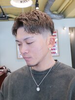 ローサムカットワークス(LOSOME CUT WORKS)&nbsp;フェードカット　ツーブロック　スキンフェード　ハイトーン