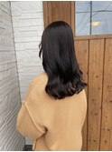 暗めオリーブグレージュ