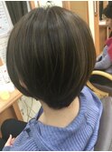 大人可愛い小顔レイヤーワンサイドショートボブカット20代30代