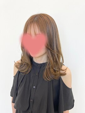 ビーヒアナウ N゜03 金沢駅西店(BE HERE NOW) レイヤー×ミルクティーベージュ