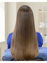 髪質改善METEO（メテオ）と髪質改善VoyageCosmetics（ボヤージュコスメティックス）施術店