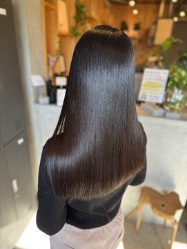 リタ 枚方(Rita) 美髪ロング縮毛矯正×髪質改善艶カラー