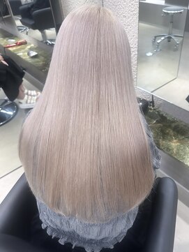 ペレ 栄店(PELE) 黒髪/クラゲヘアー/オリーブグレー/小顔/ココアベージュ/栄