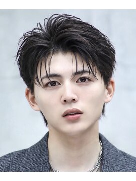 ゴールド 大阪 梅田店(GOALD) フェザーショート