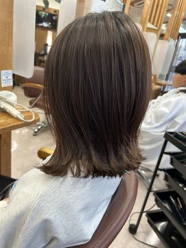 ラフテル(LAUGH TALE) 切りっぱなし外ハネボブ