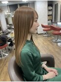 艶髪ミルクティーベージュ×髪質改善ストレートで触れたくなる髪