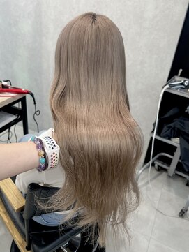 ロウル 渋谷(LOWRL) フェミニンロング/似合わせカット/大人ガーリー/渋谷