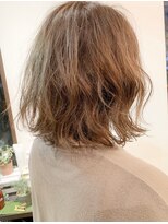 シファ(sifa)&nbsp;アッシュベージュ☆ミディアム