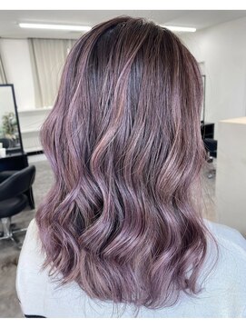 ロビィ 浦添店(LOBY) パープルハイライト