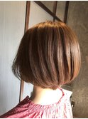 ショートボブ
