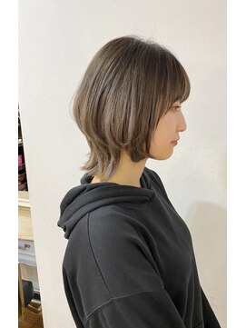 レミエ ダイカンヤマ(lemiie) ☆大人気 ウルフカット☆ウルフボブ レイヤーカット