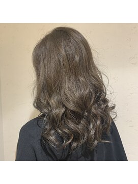 ザセントラル トヨス(THE CENTRAL) カーキベージュ_ハイライト