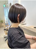 ショートボブ