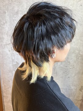 ロンド クラン 岡崎(Lond Clan) ウルフカット_インナーカラー_無造作