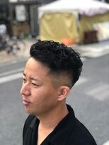 ルドローブラントオオサカ(LUDLOW BLUNT Osaka)&nbsp;【LUDLOW BLUNT】ハイフェードカット アイロンパーマ