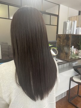 ノーム バイ アウラ(norm. by aura) ピンクブラウン 透明感カラー 艶カラー