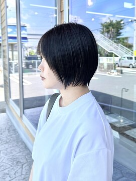 ライフイズ 磐田本店(Life is...) 磐田でできるショートボブ