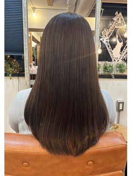 エルムトウキョウ(ELM Tokyo) 髪質改善トリートメントで艶髪シルバー