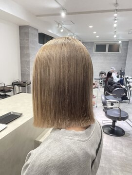 アンダーバーホワイト(_WHITE) ミルクティーベージュ