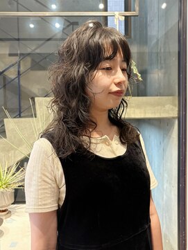 ネロ フタコタマガワ(NERO FUTAKOTAMAGAWA) 【田中結】ミディアムレイヤー　ふわふわ　柔らか　パーマ