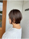 ショートボブ