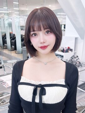 アイティーバイアルバム 八王子店(IT by ALBUM) 暗めカラー韓国ヘアボブショートグレージュ_F40508