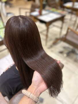 フォルテ 島田店 サラ艶ストレートで褒められ髪に