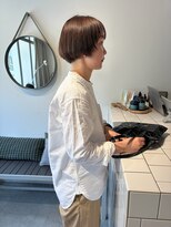 ヤーン(YARN) 前上がりショート